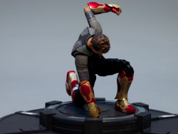 The Avengers (S.H. Figuarts) - Page 4 AHkSfu52