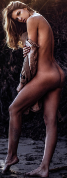 El desnudo salvaje de Aleksandra Rastovic