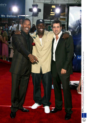 Колин Фаррелл (Colin Farrell) premiera "Miami Vice" in LA, 20.07.2006 "Rexfeatures" (112xHQ) Sr6G8Z10